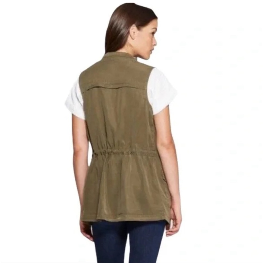 Universal Thread Army Green Utility Anorak Vest